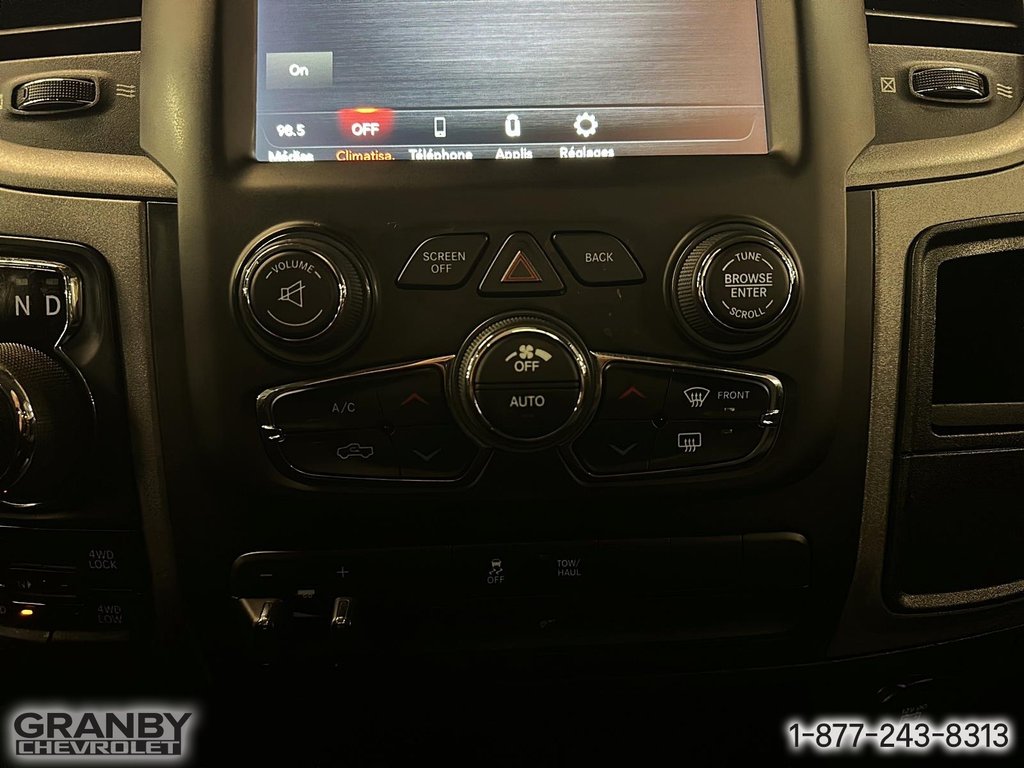 2020 Ram 1500 Classic Express in Granby, Quebec - 17 - w1024h768px