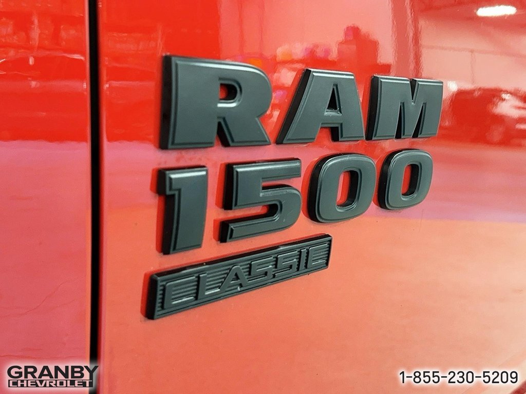 Ram 1500 Classic  2021 à Granby, Québec - 7 - w1024h768px