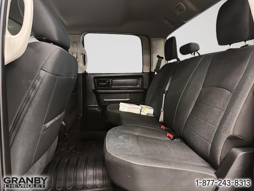 2021 Ram 1500 Classic in Granby, Quebec - 12 - w1024h768px