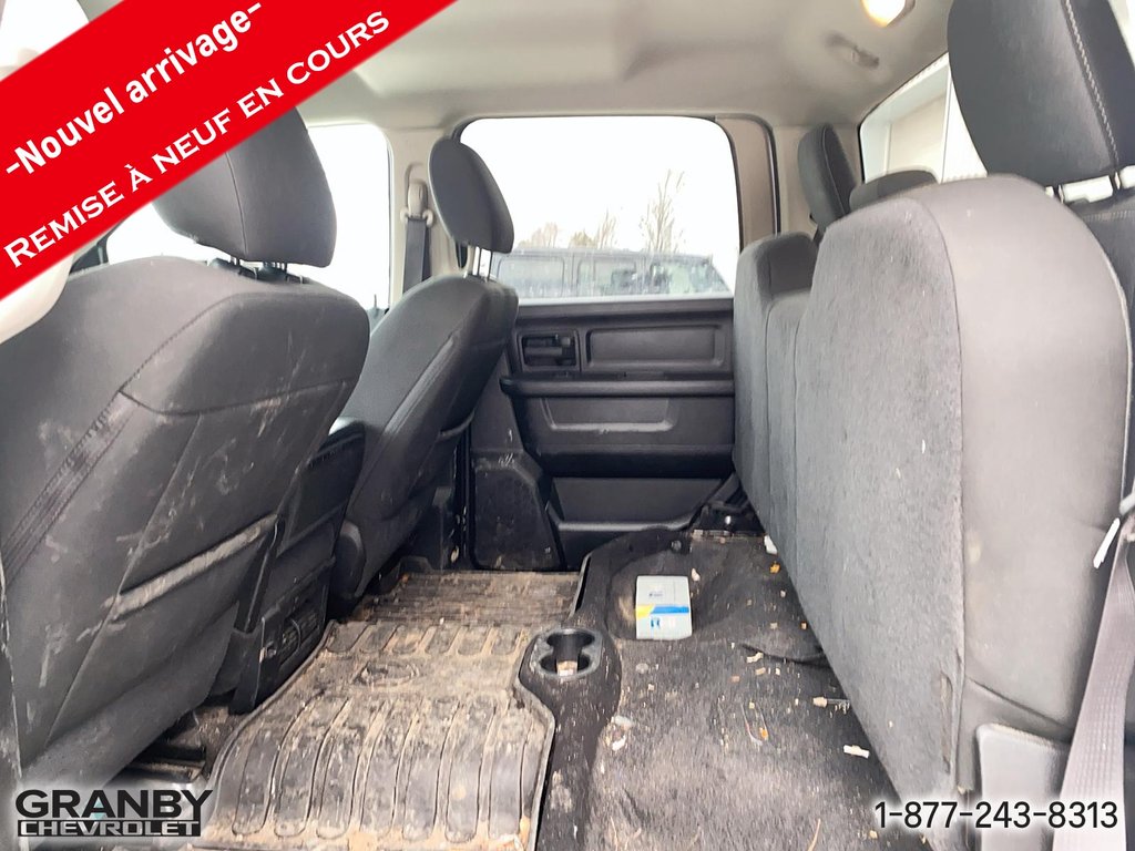 Ram 1500 Classic  2021 à Granby, Québec - 6 - w1024h768px