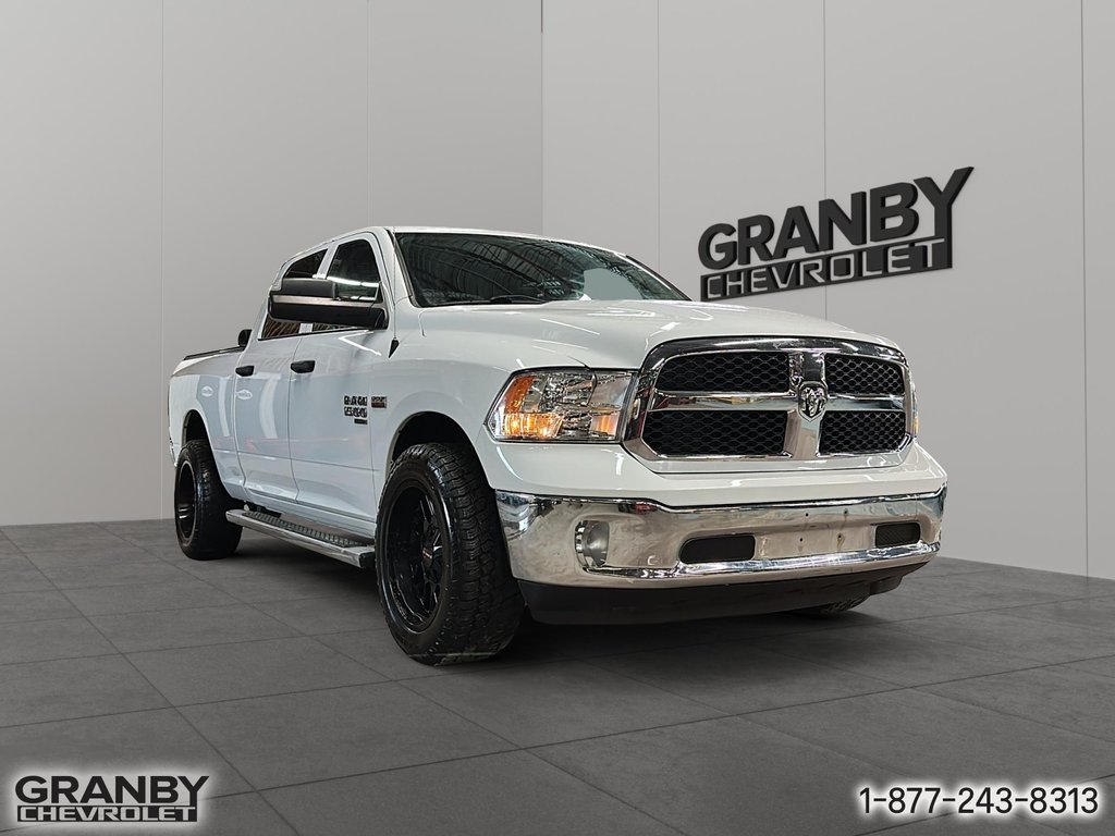 2021 Ram 1500 Classic in Granby, Quebec - 3 - w1024h768px