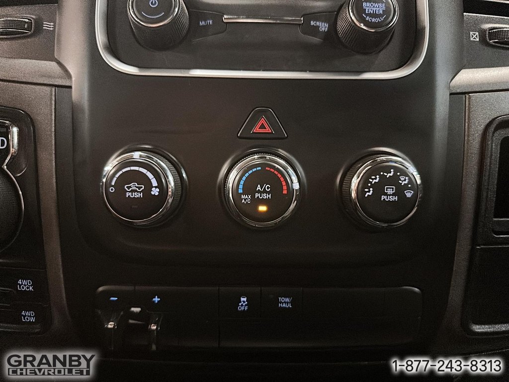 2021 Ram 1500 Classic in Granby, Quebec - 17 - w1024h768px