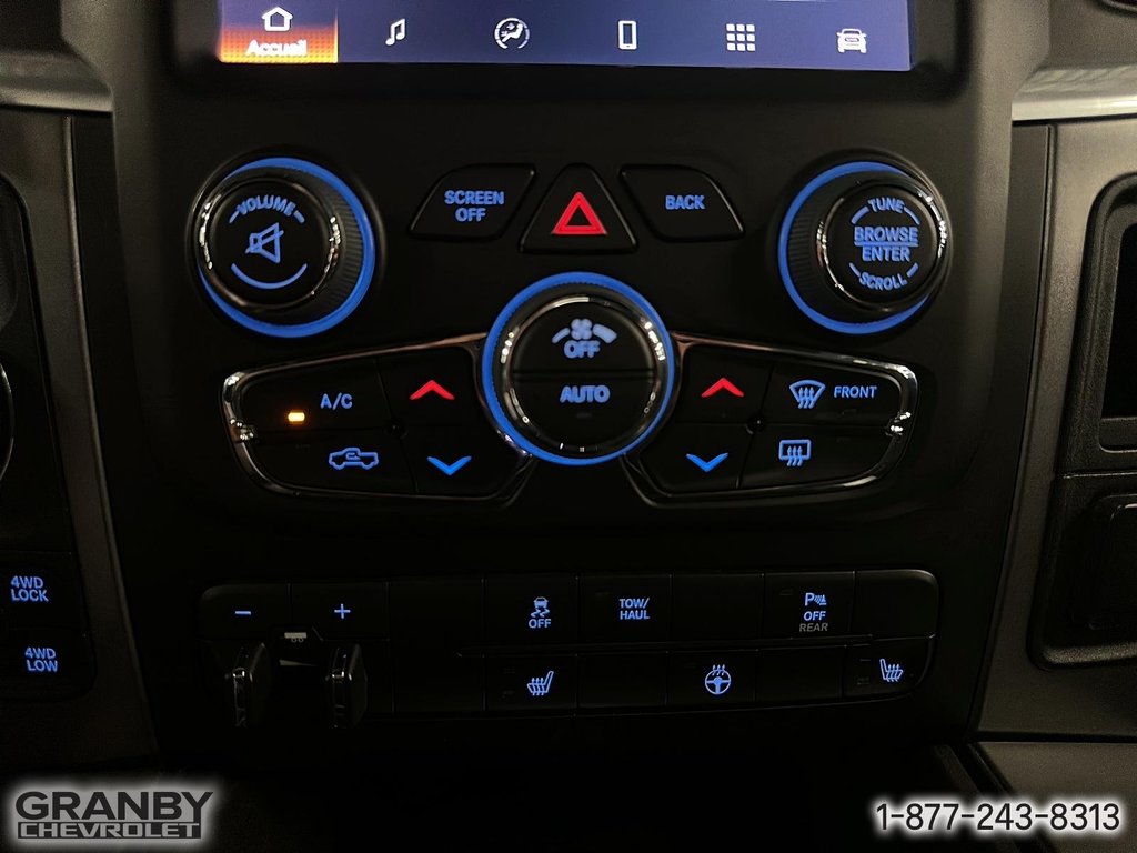 Ram 1500 Classic  2022 à Granby, Québec - 17 - w1024h768px