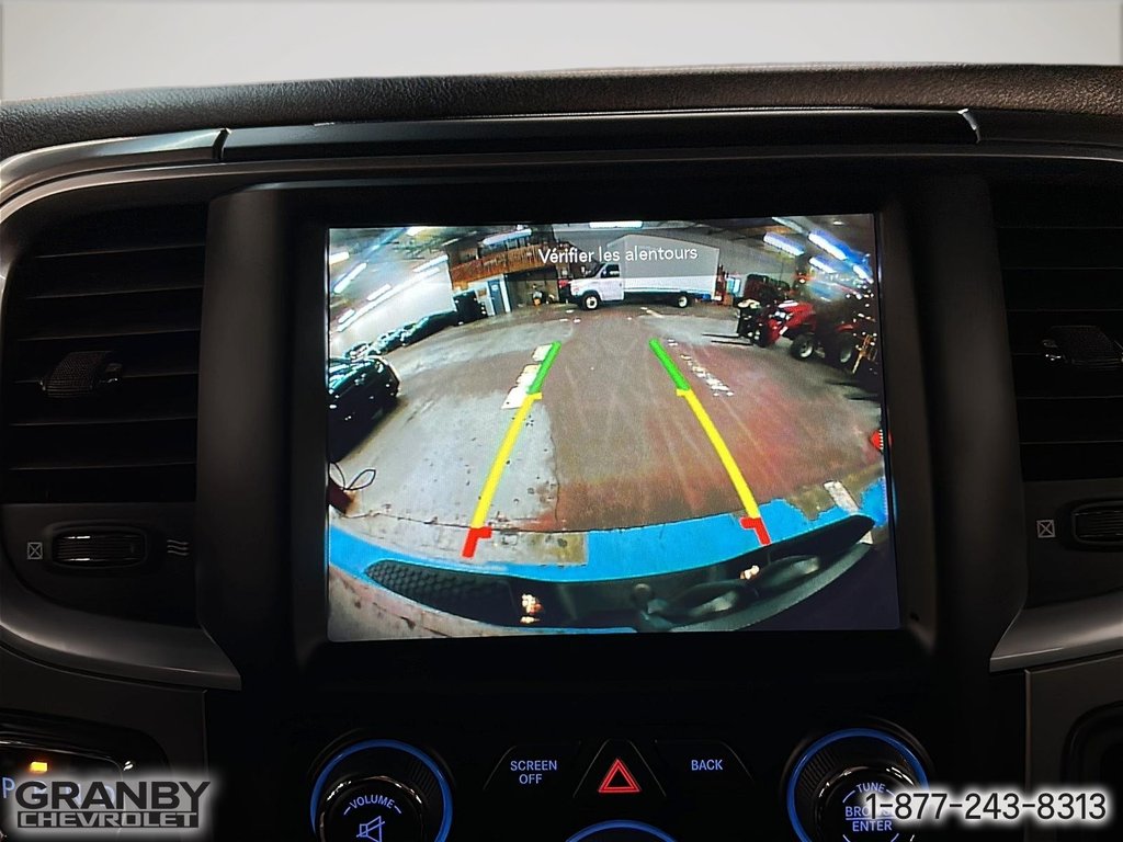 Ram 1500 Classic  2022 à Granby, Québec - 22 - w1024h768px