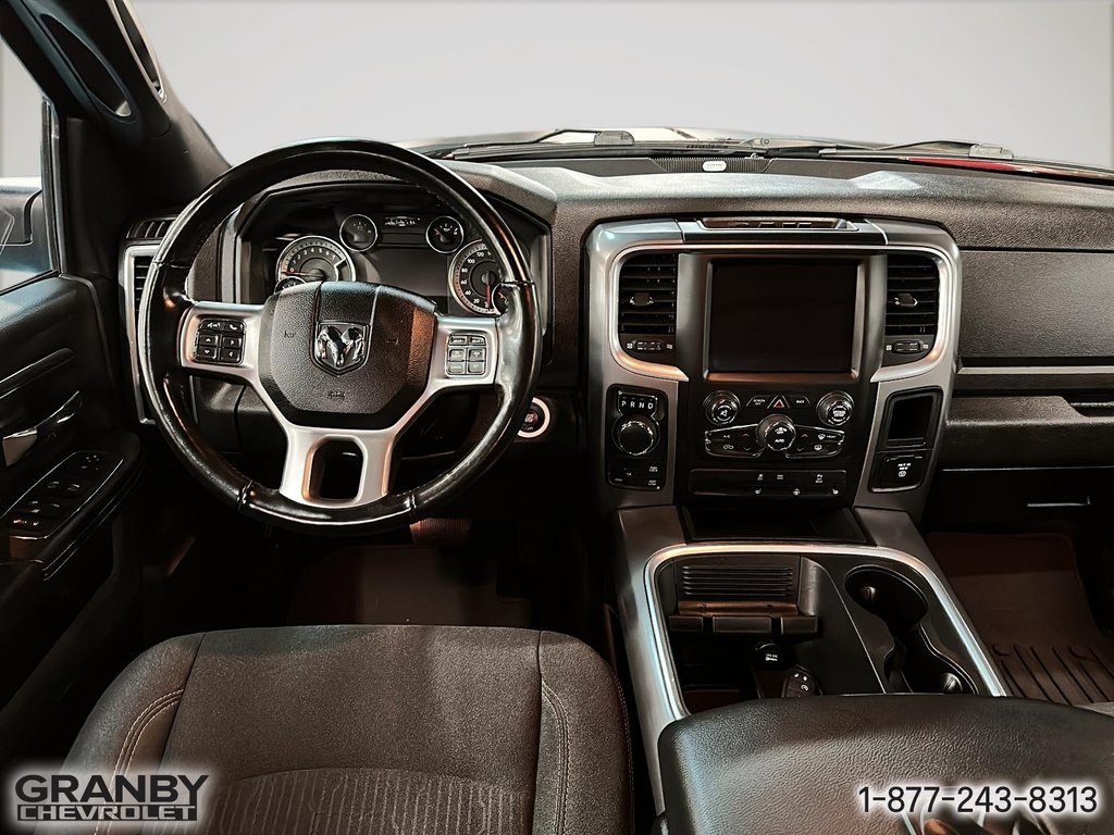 Ram 1500 Classic  2022 à Granby, Québec - 13 - w1024h768px