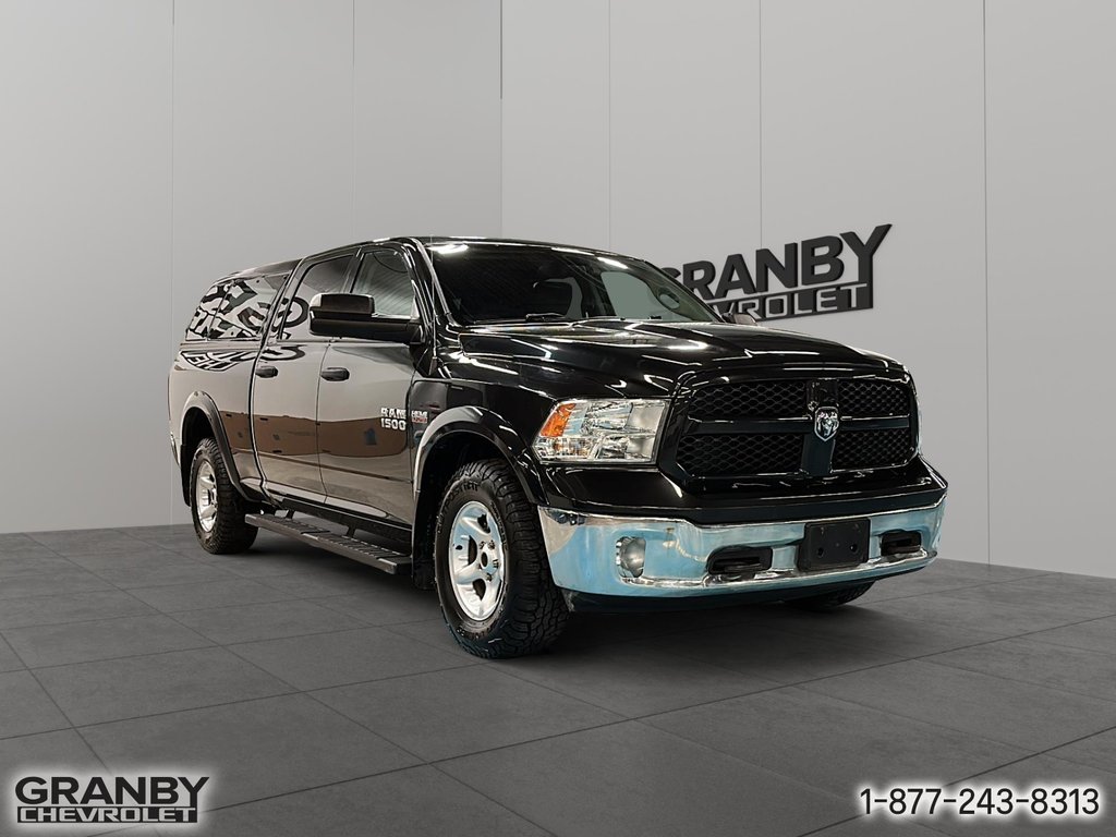 2017 Ram 1500 Outdoorsman CREWCAB BOITE 6.6 MOTEUR 5.7L in Granby, Quebec - 3 - w1024h768px