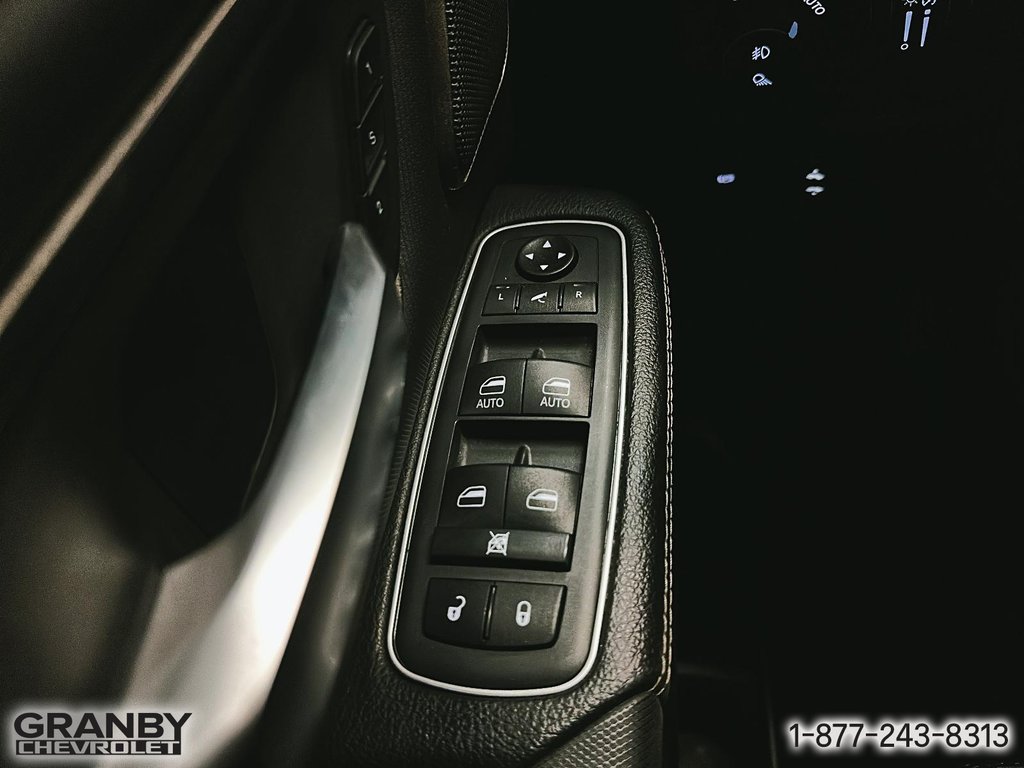 Ram 1500 Sport crewcab boite 6.6 moteur 5.7l 2021 à Granby, Québec - 14 - w1024h768px