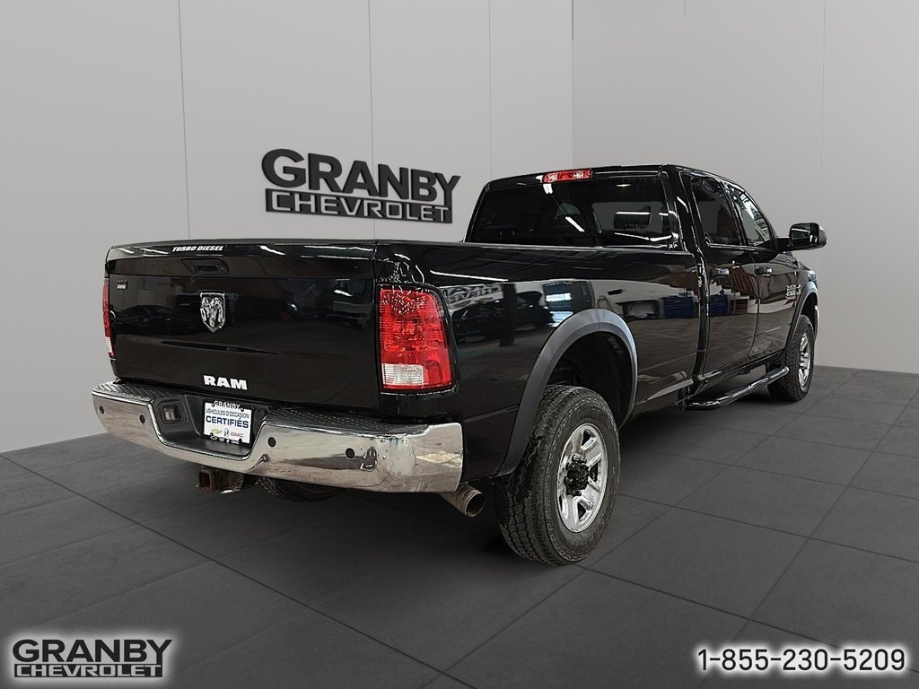 2017 Ram 2500 ST crewcab boite 8 pied in Granby, Quebec - 5 - w1024h768px