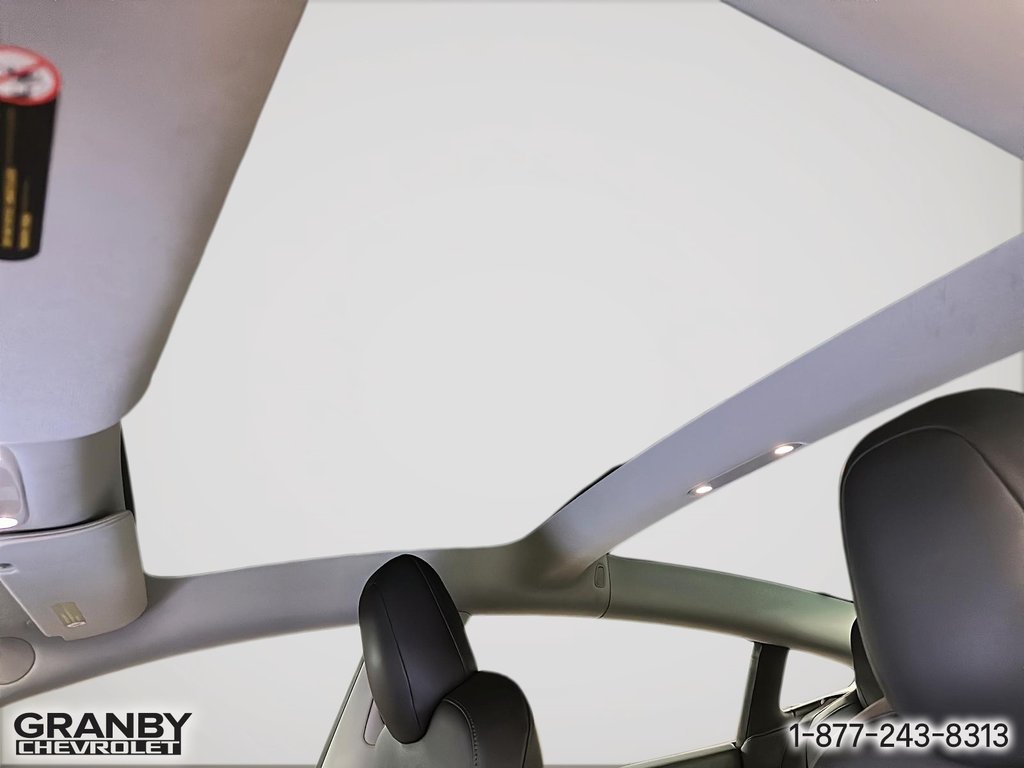 2019 Tesla MODEL 3 in Granby, Quebec - 20 - w1024h768px