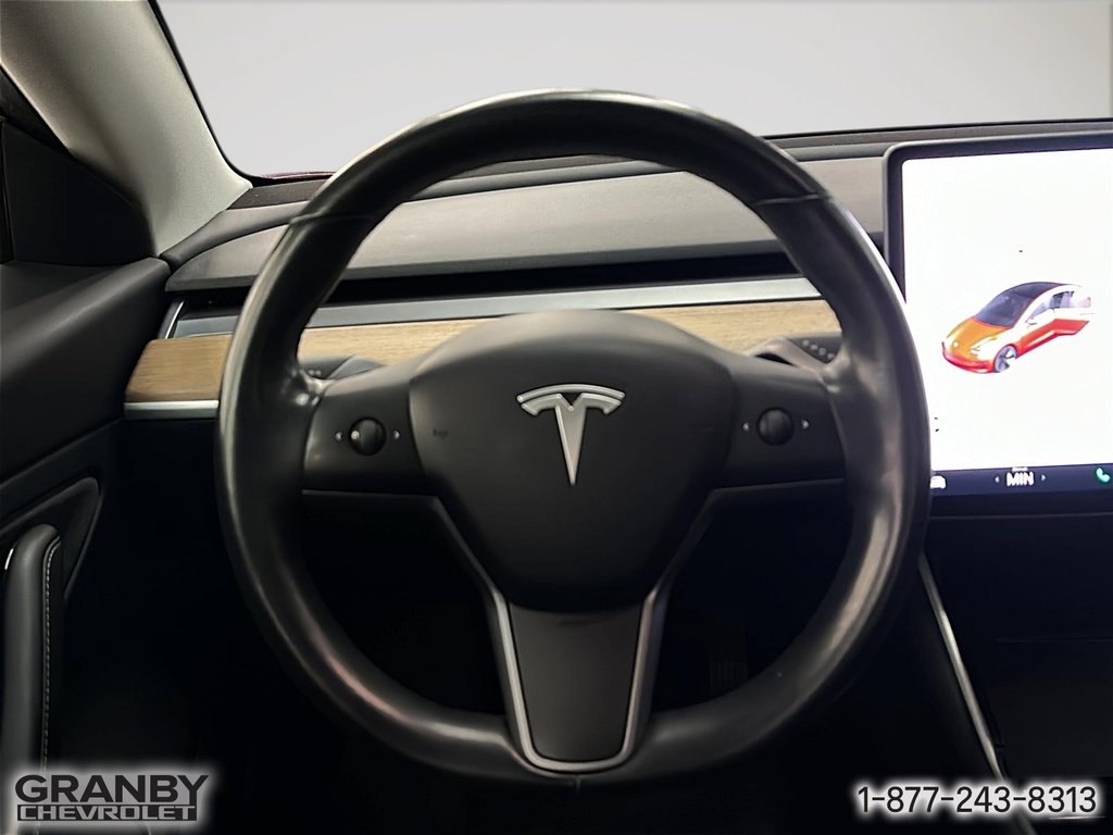 2019 Tesla MODEL 3 in Granby, Quebec - 15 - w1024h768px