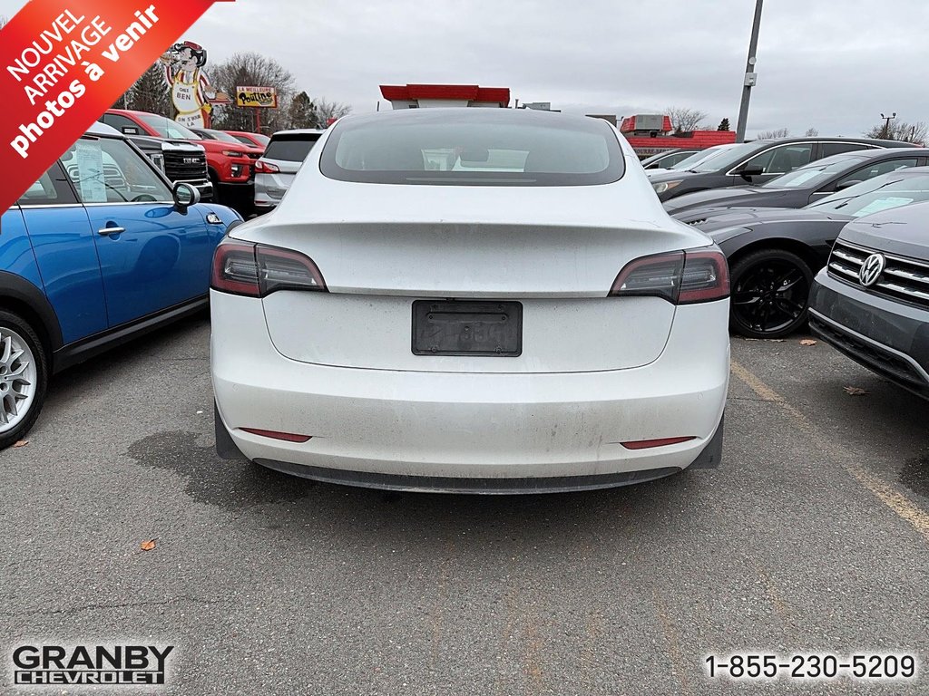 2021 Tesla MODEL 3 in Granby, Quebec - 4 - w1024h768px