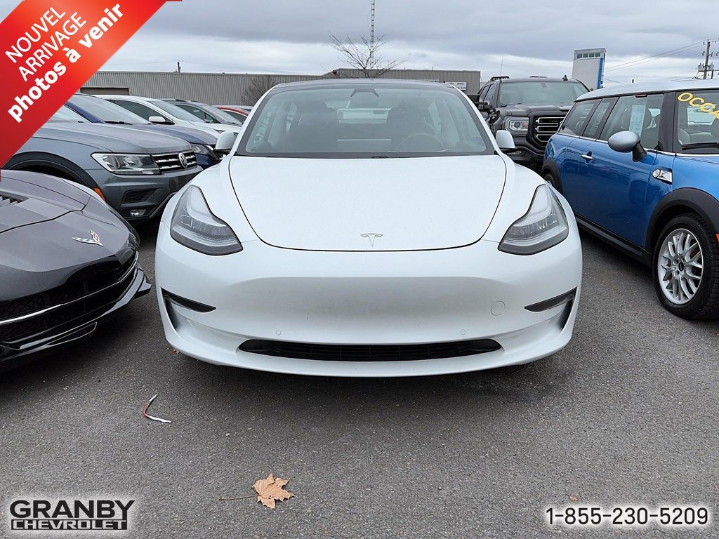 2021 Tesla MODEL 3 in Granby, Quebec - 2 - w1024h768px