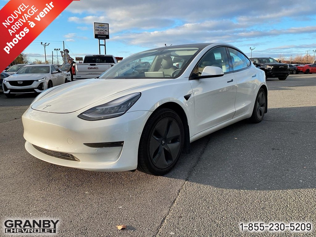 2021 Tesla MODEL 3 in Granby, Quebec - 4 - w1024h768px