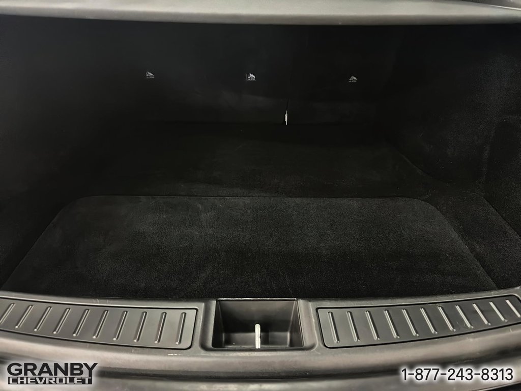 2018 Tesla Model S in Granby, Quebec - 9 - w1024h768px