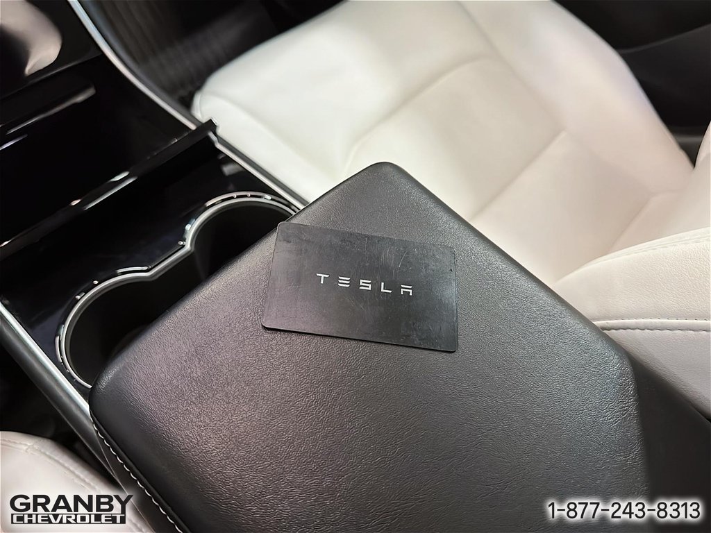 2021 Tesla Model Y in Granby, Quebec - 20 - w1024h768px