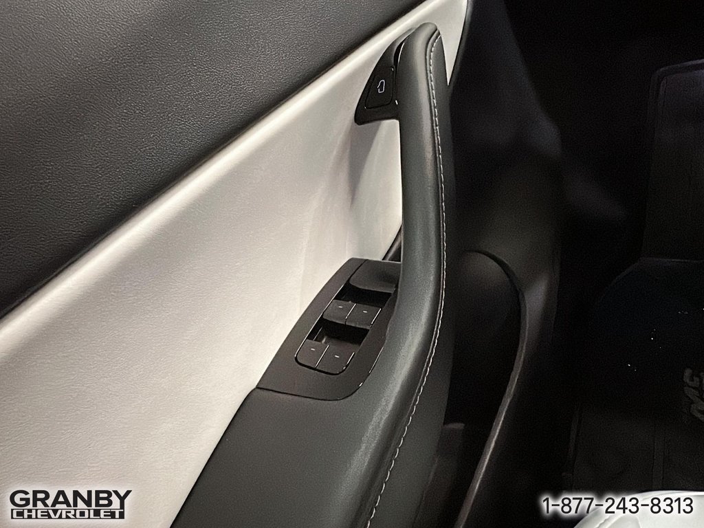 2021 Tesla Model Y in Granby, Quebec - 14 - w1024h768px