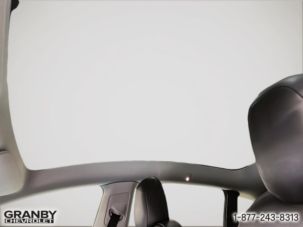 2022 Tesla Model Y in Granby, Quebec - 21 - w1024h768px