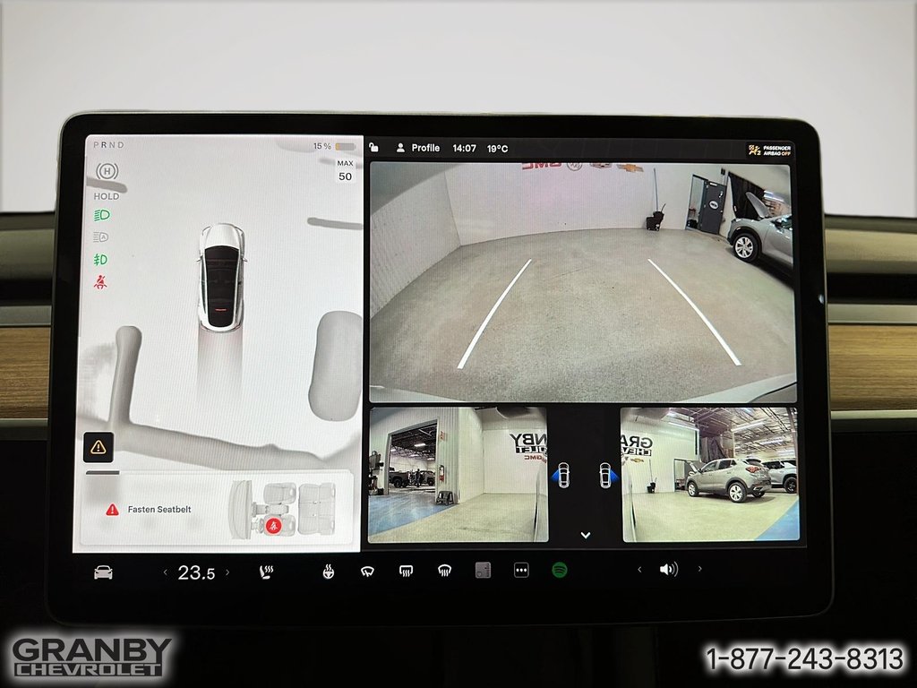 2022 Tesla Model Y in Granby, Quebec - 22 - w1024h768px