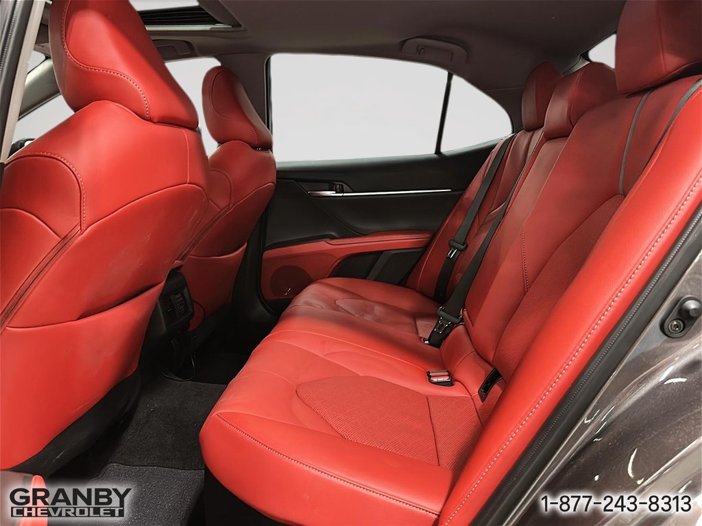 Toyota Camry  2023 à Granby, Québec - 12 - w1024h768px