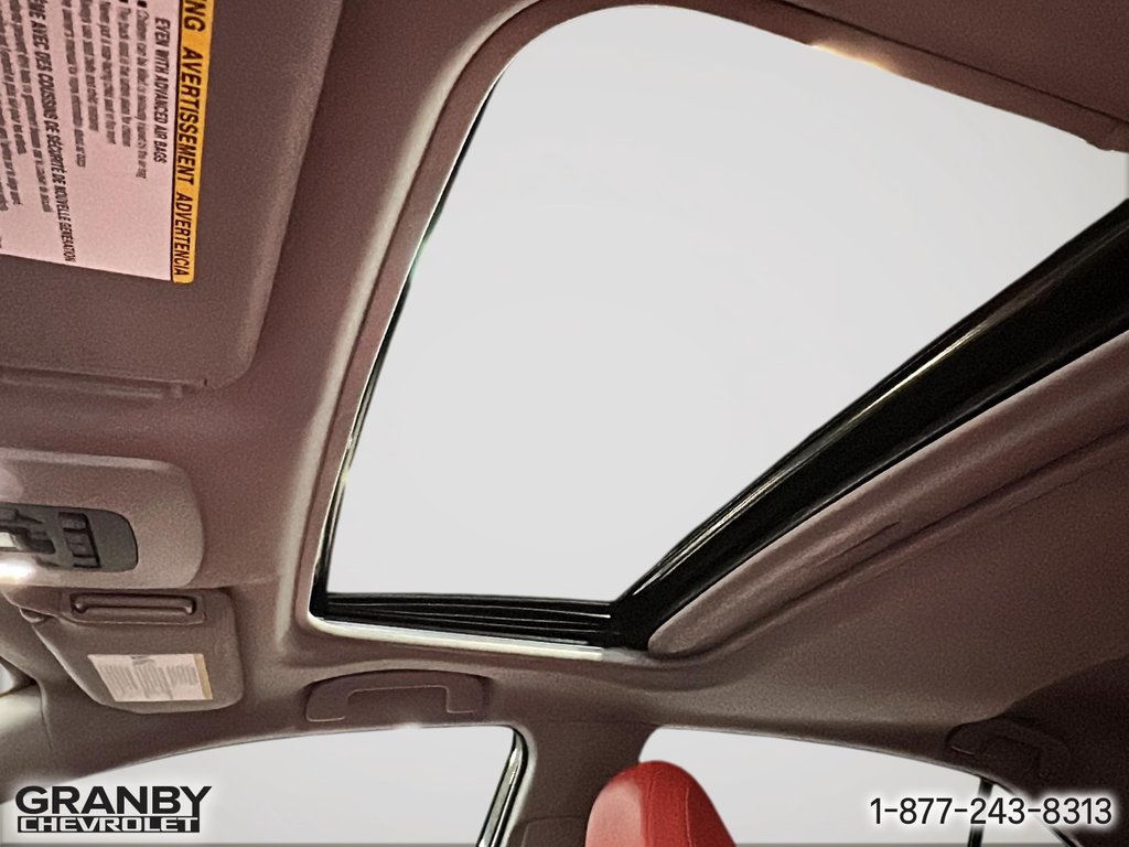 Toyota Camry  2023 à Granby, Québec - 22 - w1024h768px