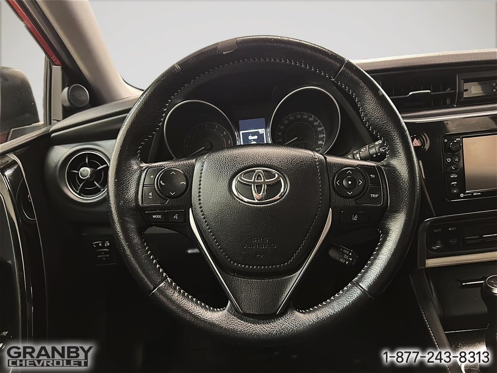Toyota Corolla iM MANUELLE 2017 à Granby, Québec - 11 - w1024h768px