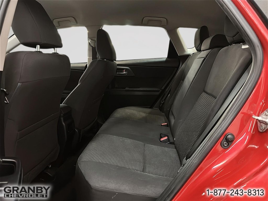 Toyota Corolla iM MANUELLE 2017 à Granby, Québec - 8 - w1024h768px