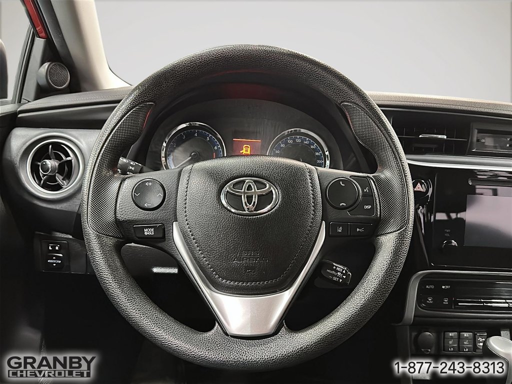 2017 Toyota Corolla in Granby, Quebec - 16 - w1024h768px