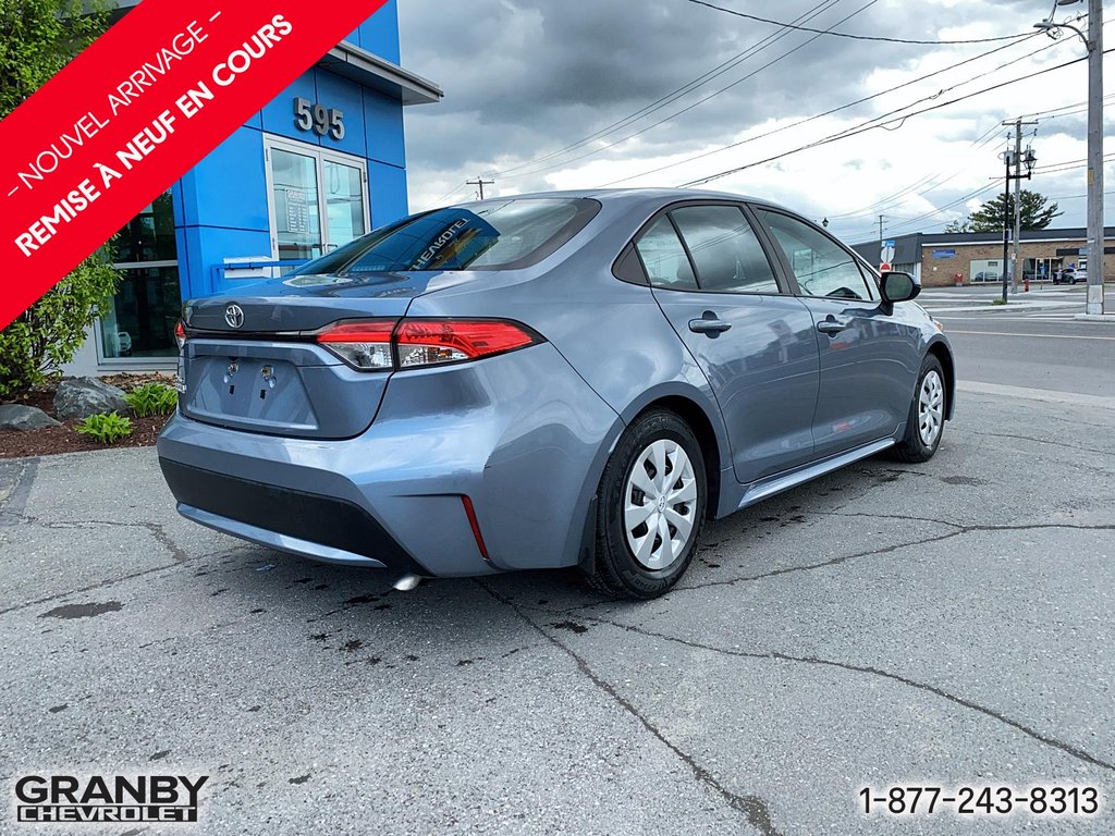 2021 Toyota Corolla in Granby, Quebec - 5 - w1024h768px