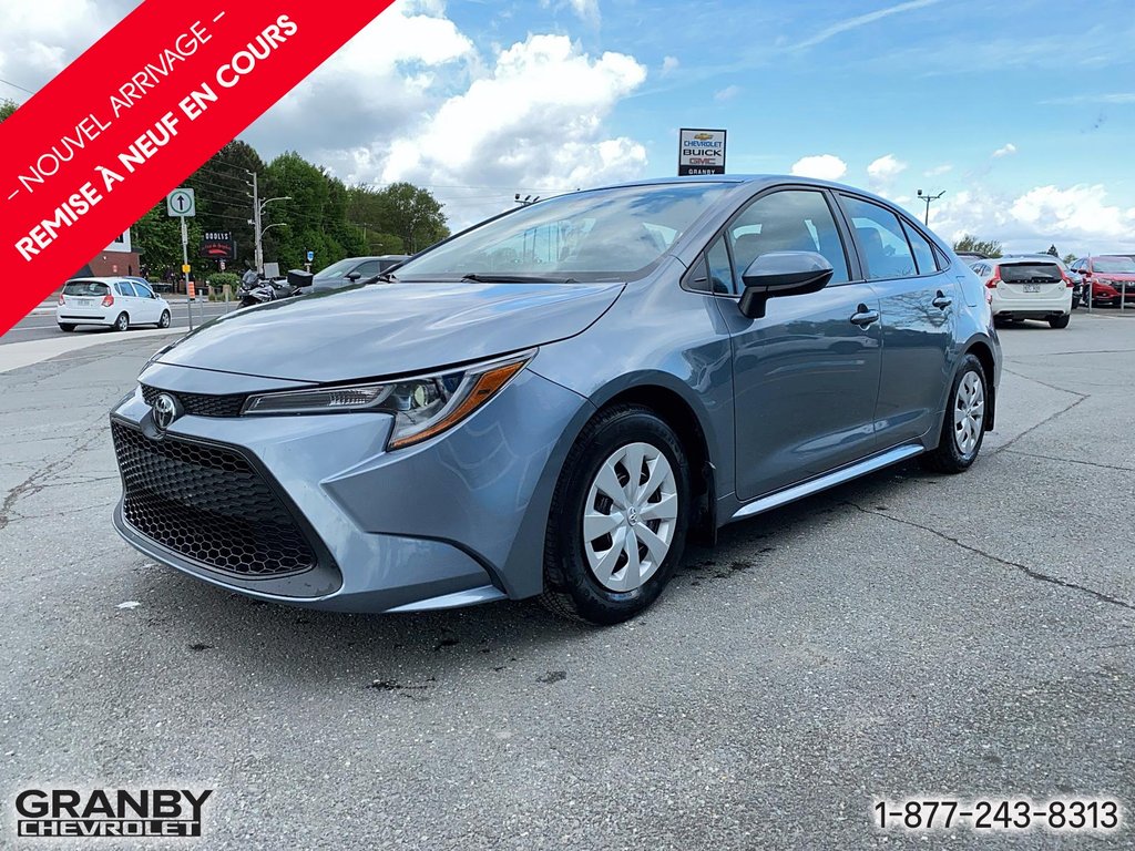 2021 Toyota Corolla in Granby, Quebec - 1 - w1024h768px