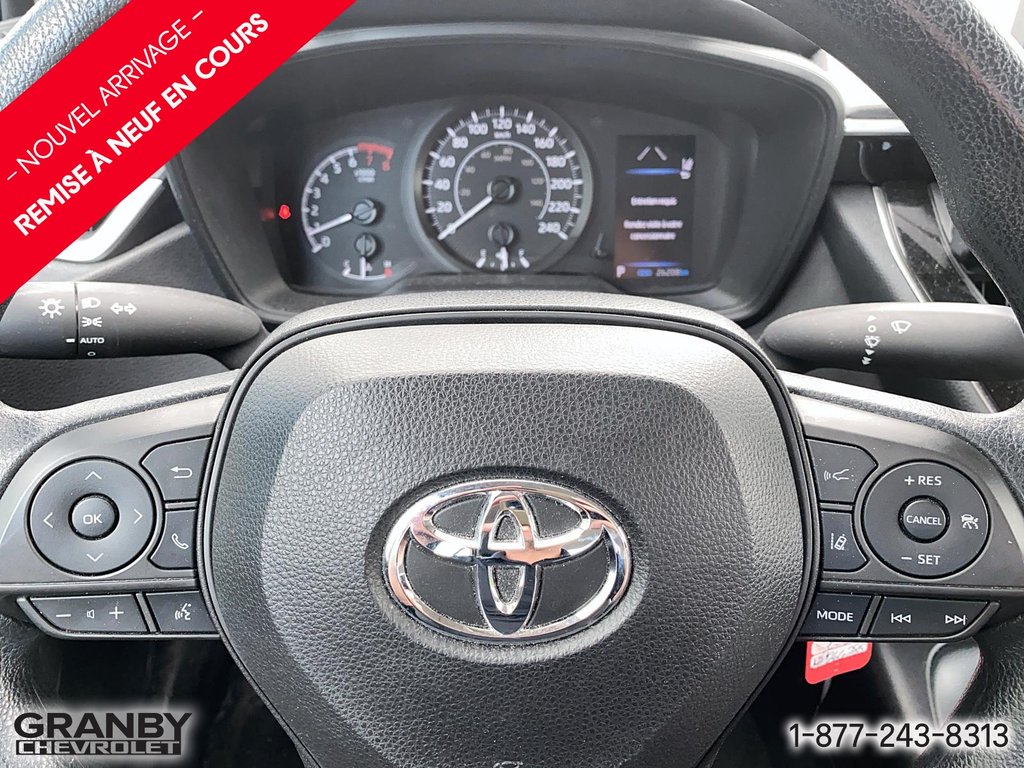 2021 Toyota Corolla in Granby, Quebec - 10 - w1024h768px