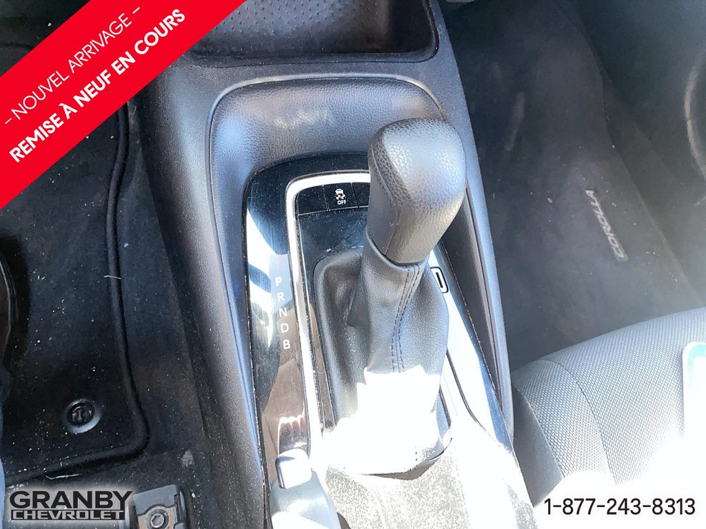 Toyota Corolla LE AUTOMATIQUE 2021 à Granby, Québec - 13 - w1024h768px