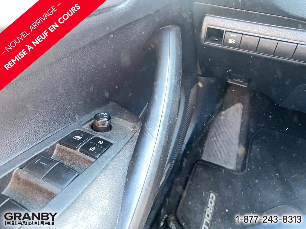 Toyota Corolla LE AUTOMATIQUE 2021 à Granby, Québec - 10 - w1024h768px
