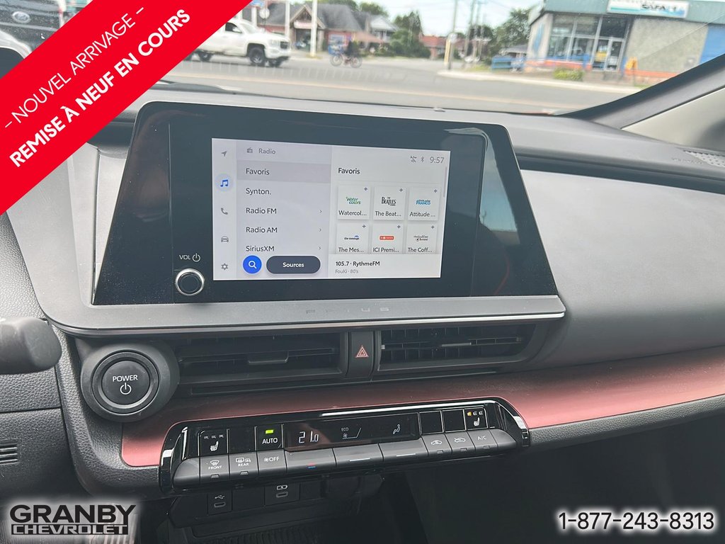 2024 Toyota Prius Prime PTIME SE HYBRIDE in Granby, Quebec - 16 - w1024h768px