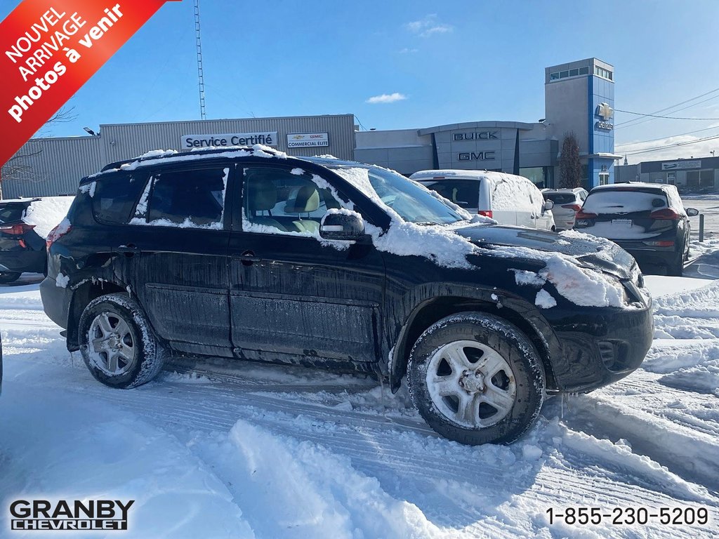 Toyota RAV4 Base AWD 2009 à Granby, Québec - 1 - w1024h768px