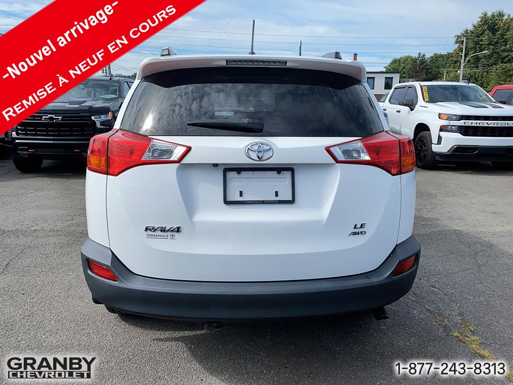 Toyota RAV4 LE AWD 2014 à Granby, Québec - 7 - w1024h768px
