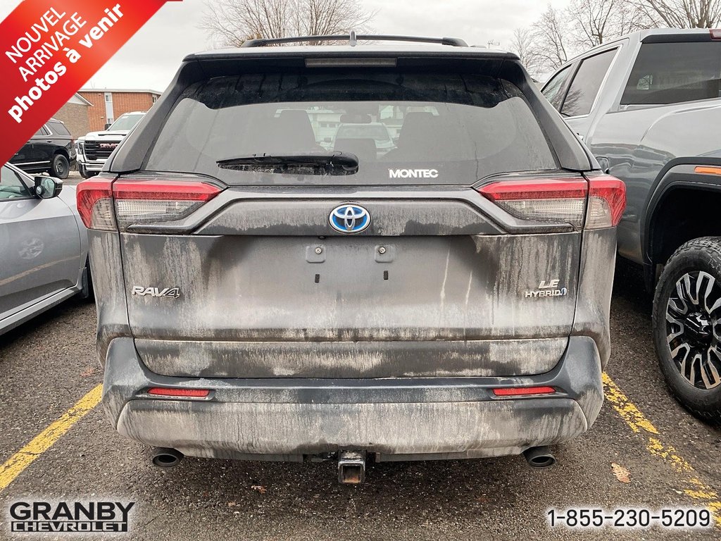 2019 Toyota RAV4 Hybrid LE in Granby, Quebec - 4 - w1024h768px