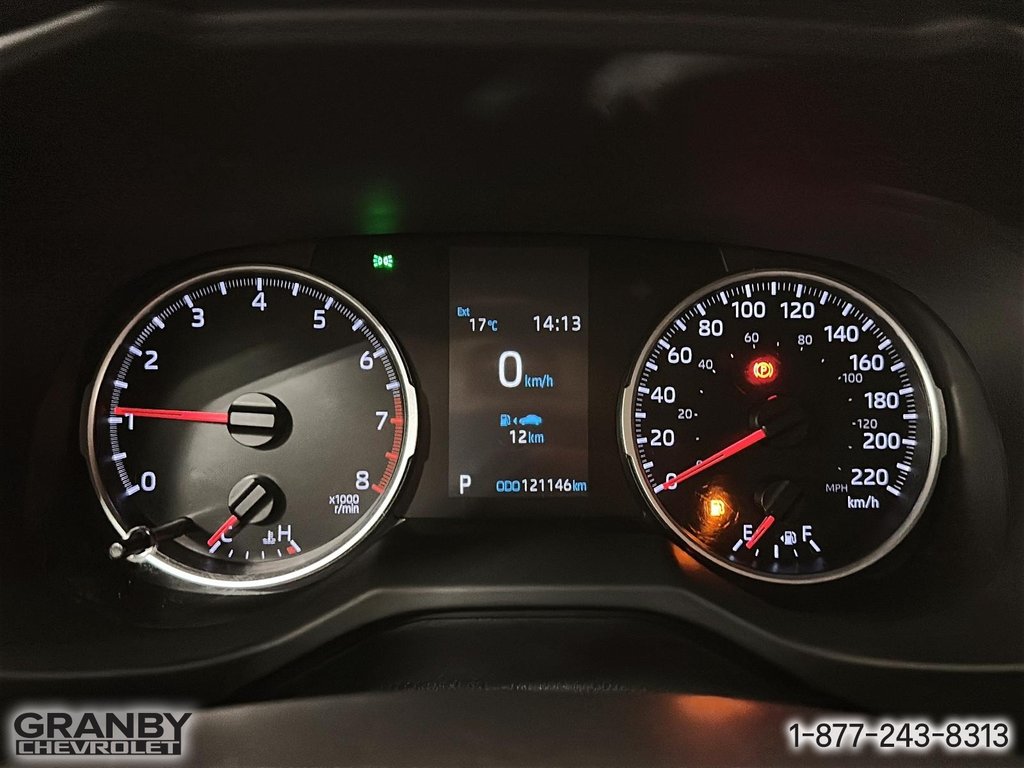 2022 Toyota RAV4 in Granby, Quebec - 16 - w1024h768px