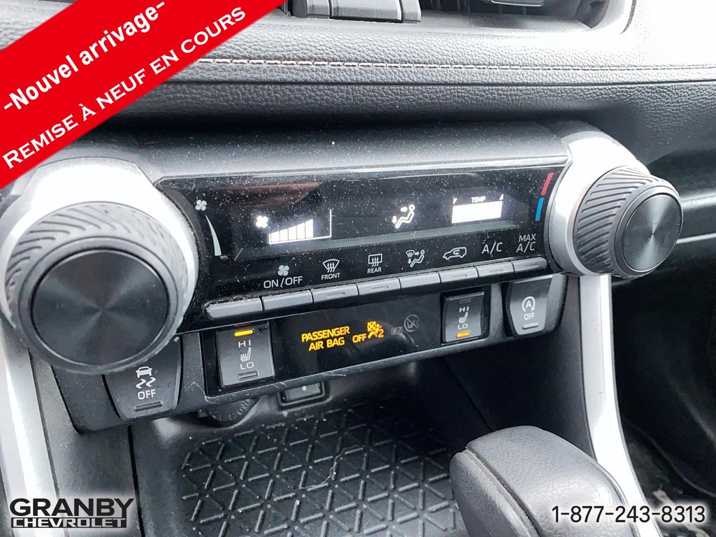 2022 Toyota RAV4 in Granby, Quebec - 10 - w1024h768px