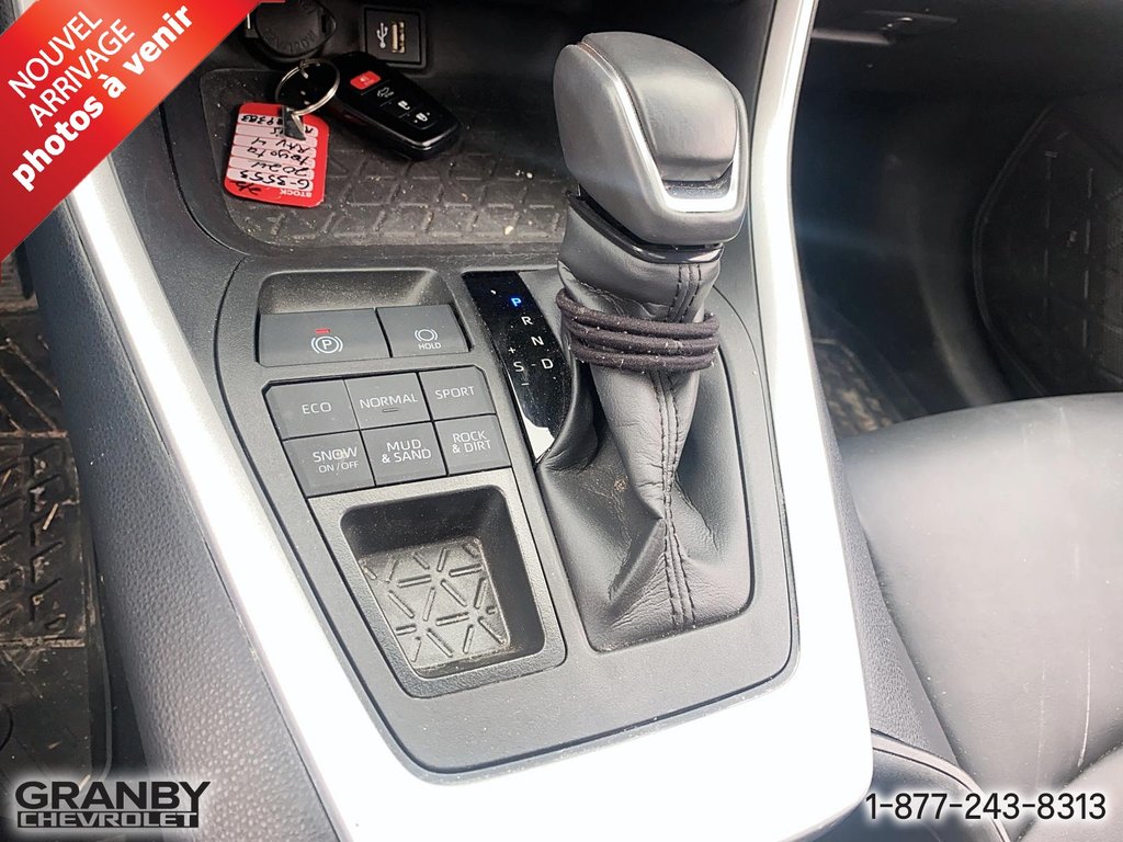 Toyota RAV4 XLE awd 2024 à Granby, Québec - 14 - w1024h768px