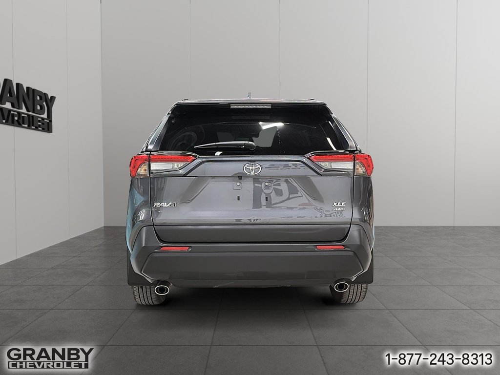2024 Toyota RAV4 XLE AWD in Granby, Quebec - 6 - w1024h768px