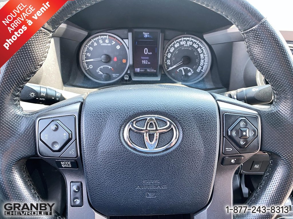 2017 Toyota Tacoma Cab double boite standard in Granby, Quebec - 9 - w1024h768px
