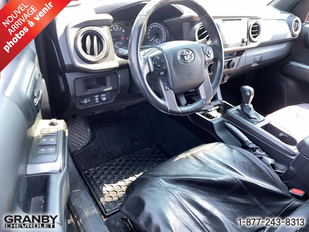 2017 Toyota Tacoma Cab double boite standard in Granby, Quebec - 7 - w1024h768px