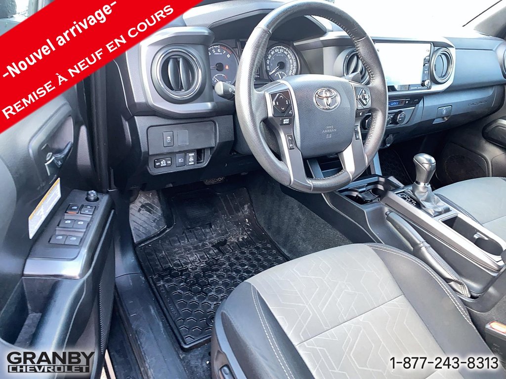 2020 Toyota Tacoma in Granby, Quebec - 9 - w1024h768px