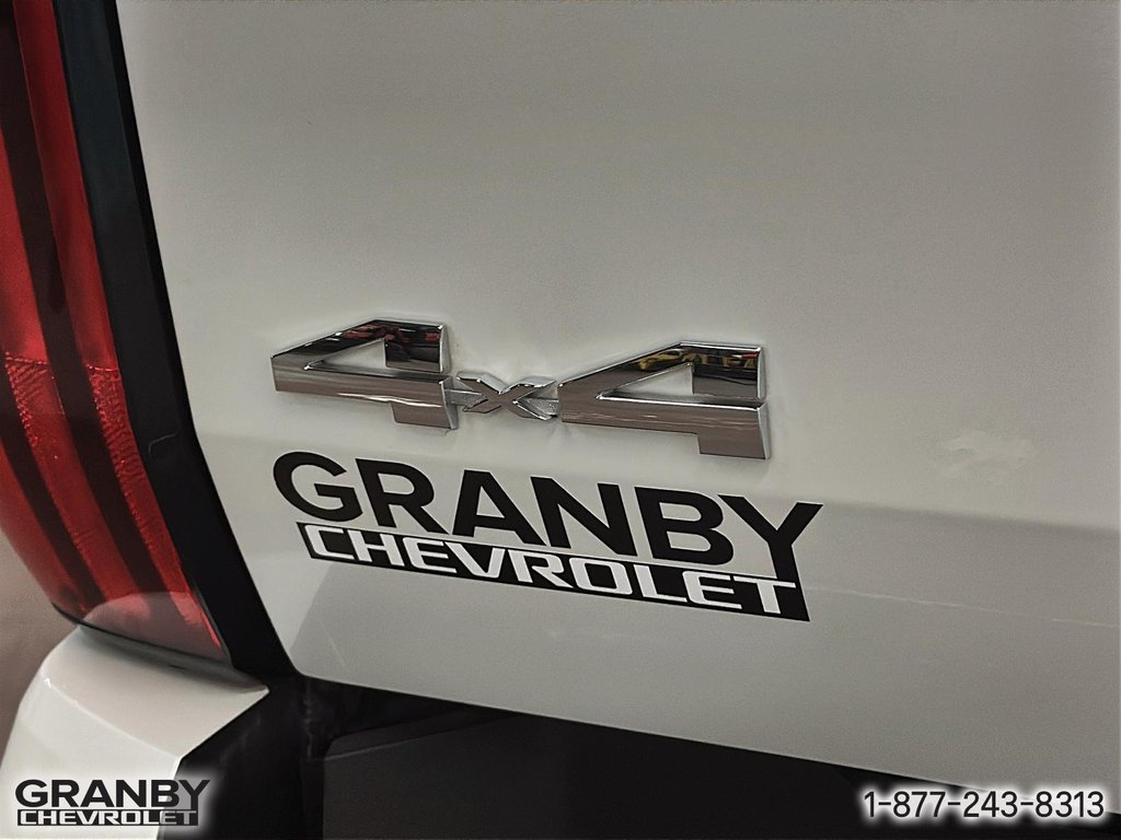 Toyota Tundra  2023 à Granby, Québec - 19 - w1024h768px