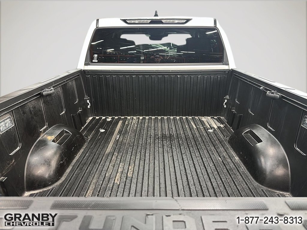 Toyota Tundra  2023 à Granby, Québec - 9 - w1024h768px