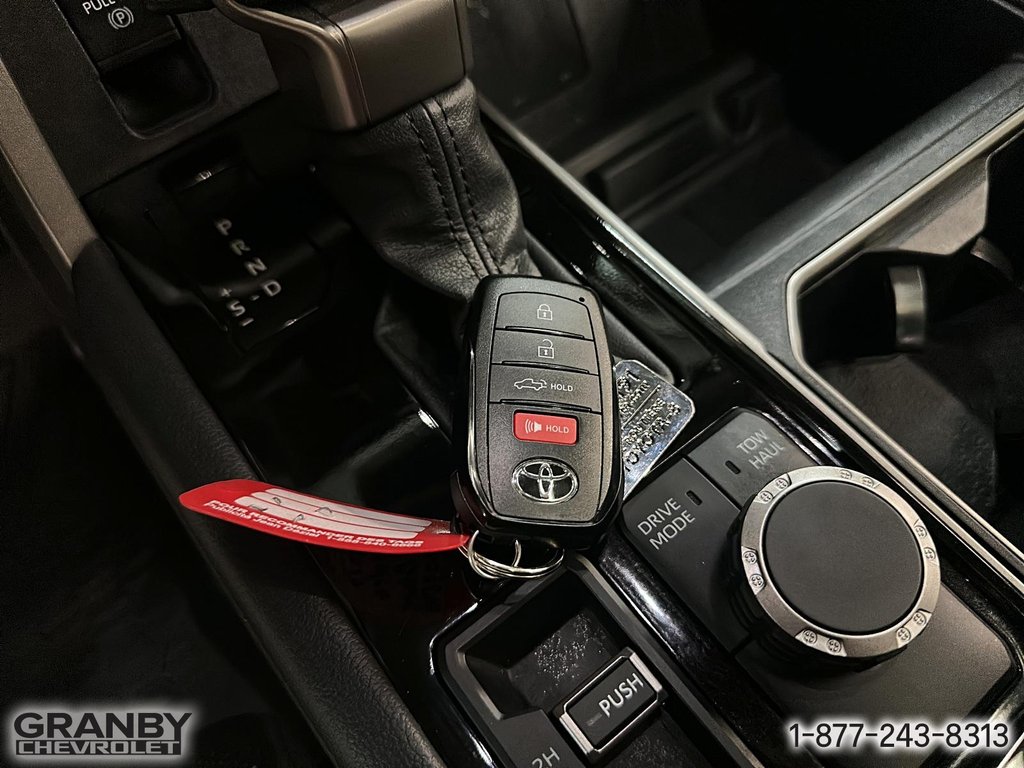 Toyota Tundra  2023 à Granby, Québec - 20 - w1024h768px