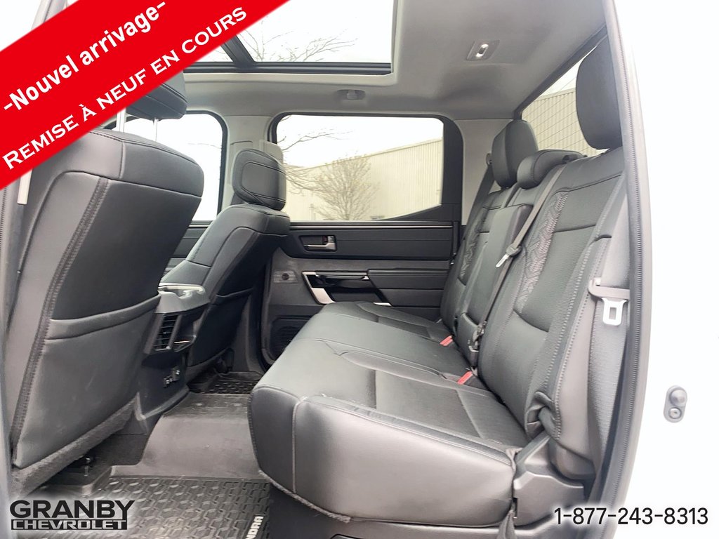 Toyota Tundra Limited Hybrid 2023 à Granby, Québec - 9 - w1024h768px