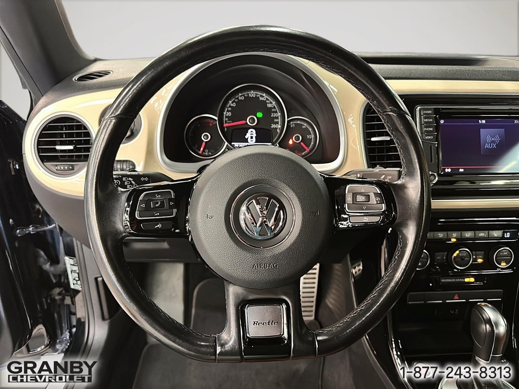 2019 Volkswagen Beetle Convertible Wolfsburg Edition in Granby, Quebec - 15 - w1024h768px