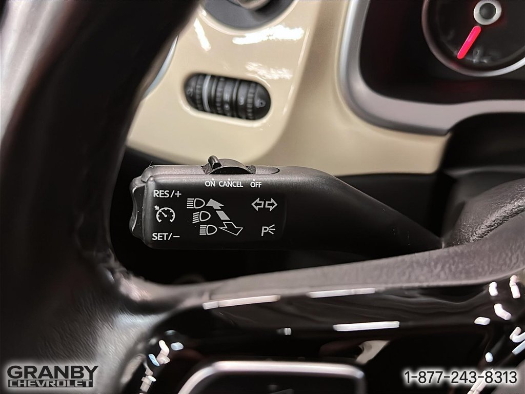 2019 Volkswagen Beetle Convertible Wolfsburg Edition in Granby, Quebec - 21 - w1024h768px