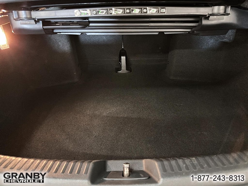 2019 Volkswagen Beetle Convertible Wolfsburg Edition in Granby, Quebec - 9 - w1024h768px